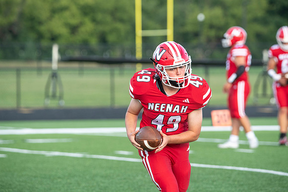 NHS_vs_Muskego_0064