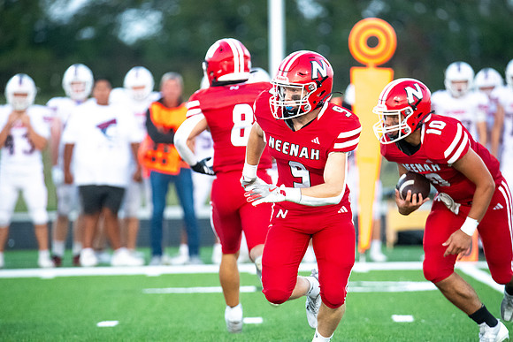 Neenah vs Appleton East 0286