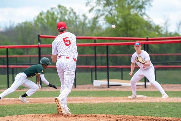 Neenah vs DC Everest 276
