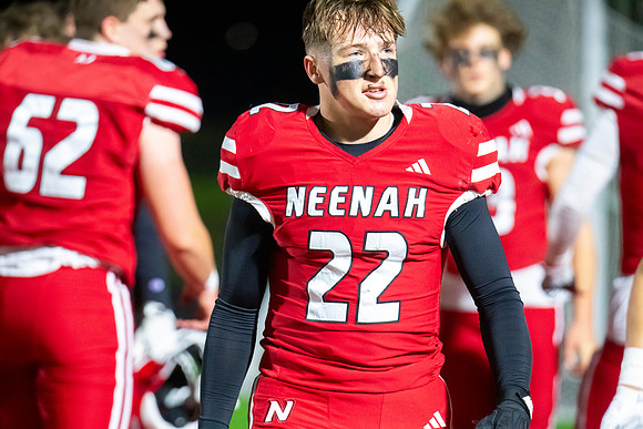 Neenah vs Muskego 0521