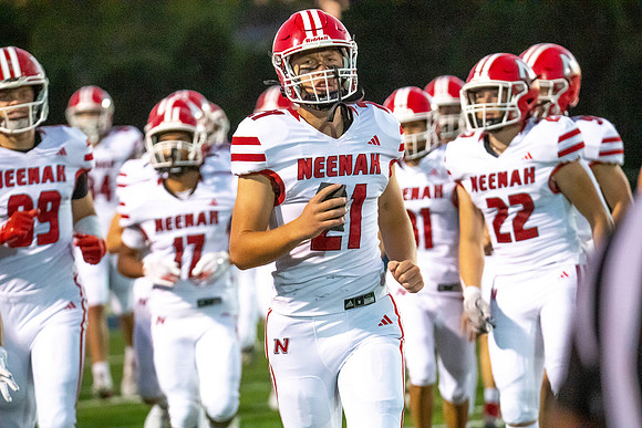 Neenah vs Appleton North 0353