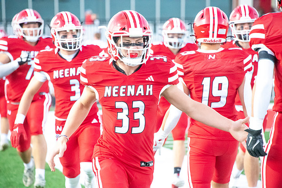 Neenah vs Kimberly 0158