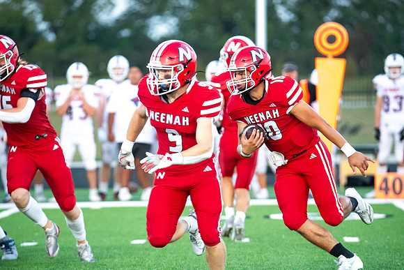 Neenah vs Appleton East 0288