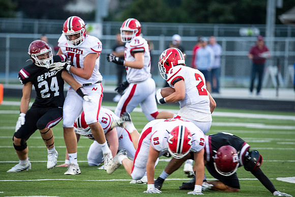 Neenah v DePere_0301