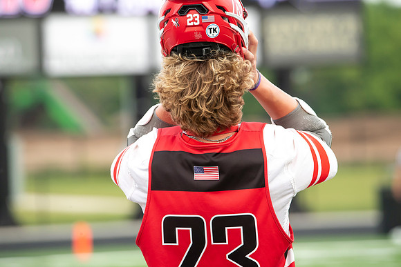 Neenah vs Hudson0025