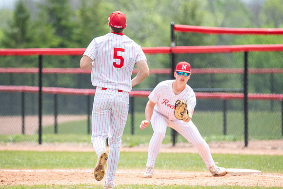 Neenah vs DC Everest 400