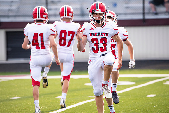 Neenah v DePere_0116