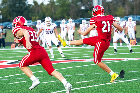 Neenah vs Appleton East 0253