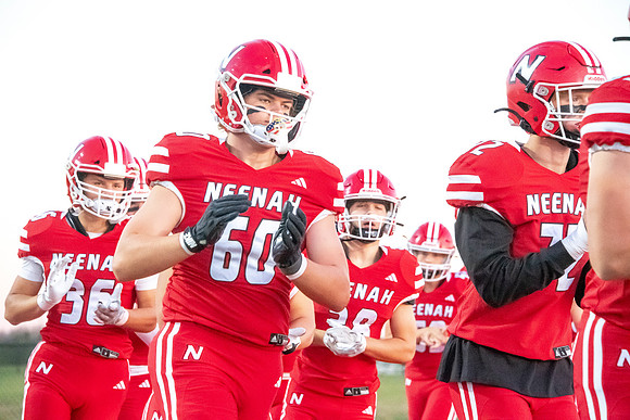 Neenah vs Kimberly 0240