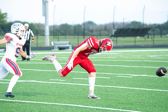 Neenah vs Appleton East 0361