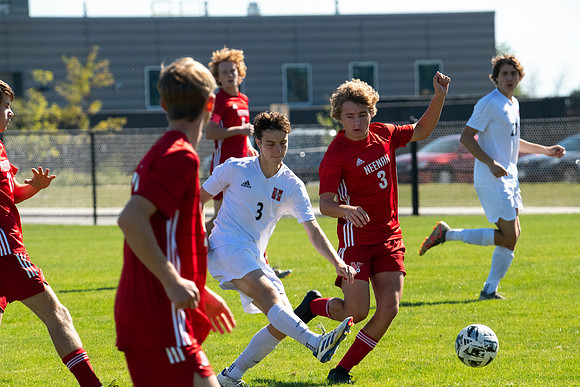 Neenah vs Sussex Hamilton 033