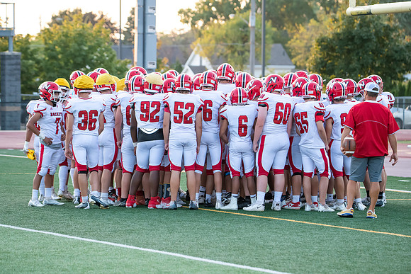 Neenah v Oshkosh West_0131