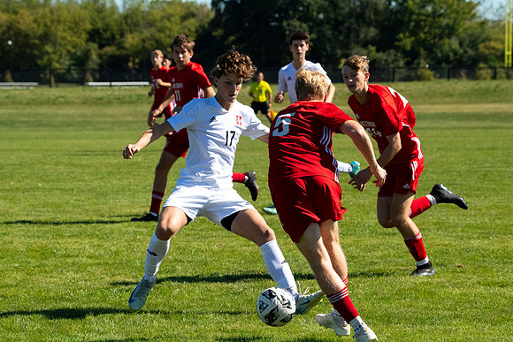 Neenah vs Sussex Hamilton 040