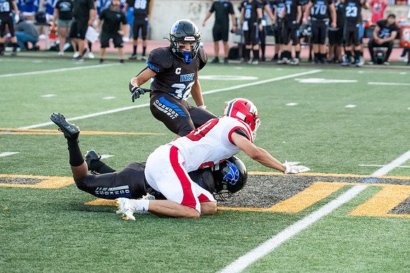 Neenah v Oshkosh West_0219