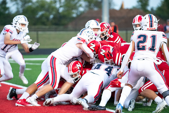 Neenah vs Appleton East 0400
