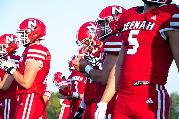Neenah vs Appleton East 0183