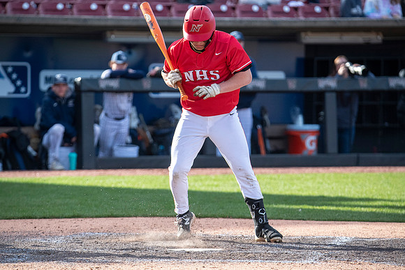 Neenah vs Menasha0511