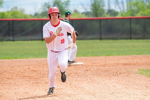 Neenah vs DC Everest 366