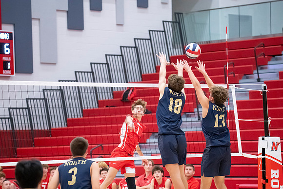 NHS_B_Vball_193