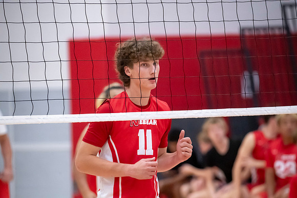 NHS_B_Vball_196