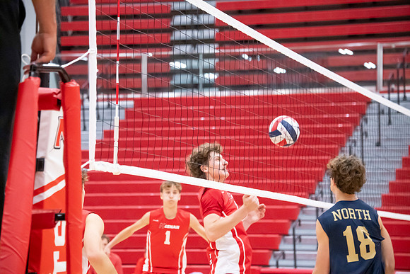 NHS_B_Vball_318