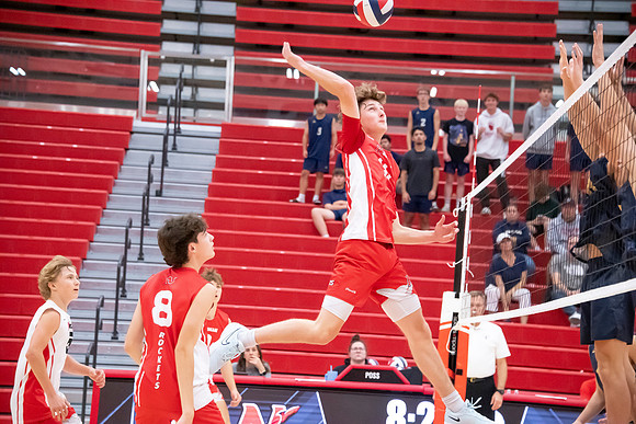 NHS_B_Vball_419