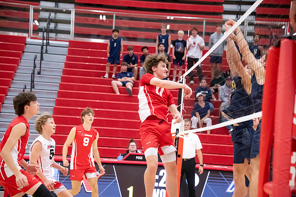 NHS_B_Vball_422