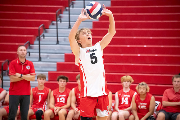 NHS_B_Vball_433