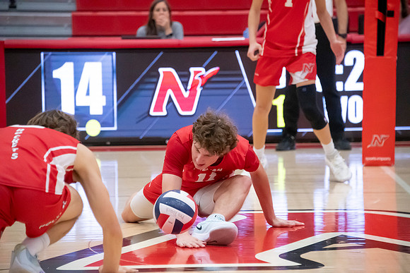 NHS_B_Vball_447