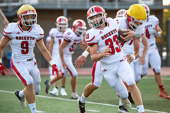 Neenah v Oshkosh West_0118