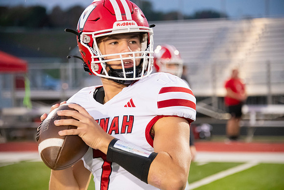 Neenah vs Hortonville 0101