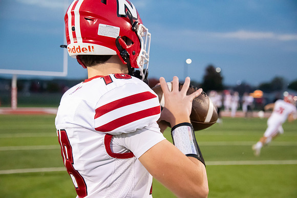 Neenah vs Hortonville 0120