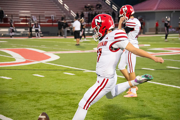 Neenah vs Hortonville 0144