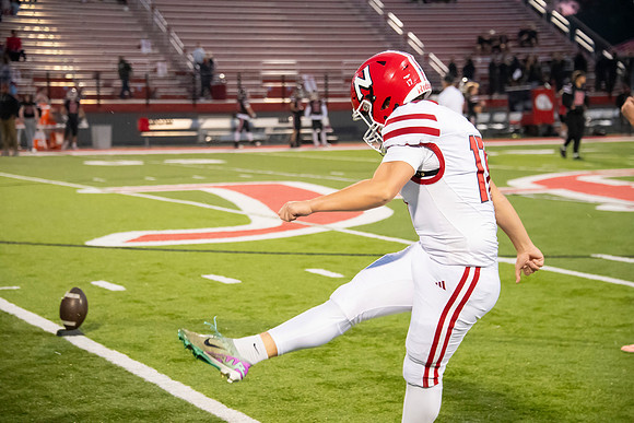 Neenah vs Hortonville 0146