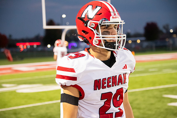 Neenah vs Hortonville 0163