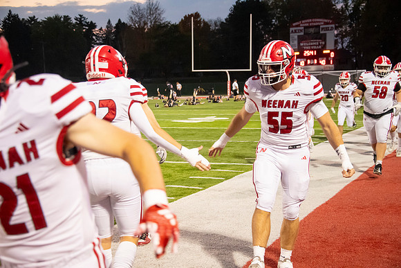 Neenah vs Hortonville 0180