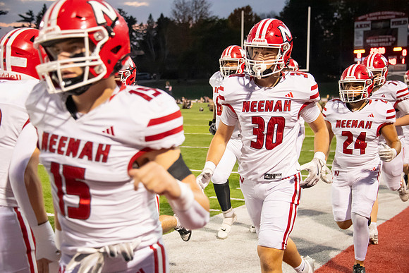 Neenah vs Hortonville 0187