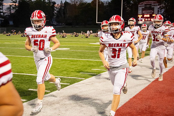 Neenah vs Hortonville 0195