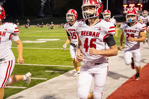 Neenah vs Hortonville 0202