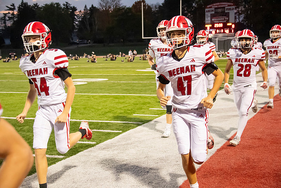 Neenah vs Hortonville 0207