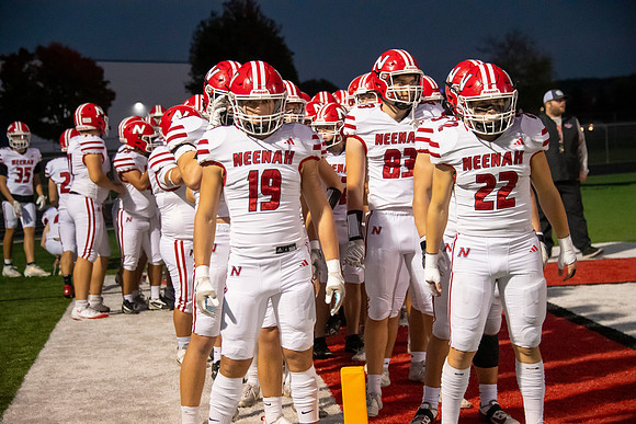 Neenah vs Hortonville 0222
