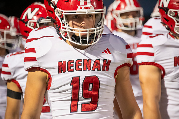 Neenah vs Hortonville 0227