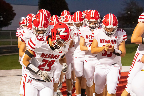 Neenah vs Hortonville 0234