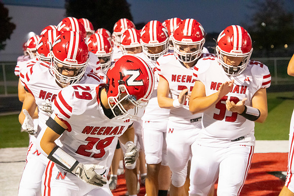 Neenah vs Hortonville 0235