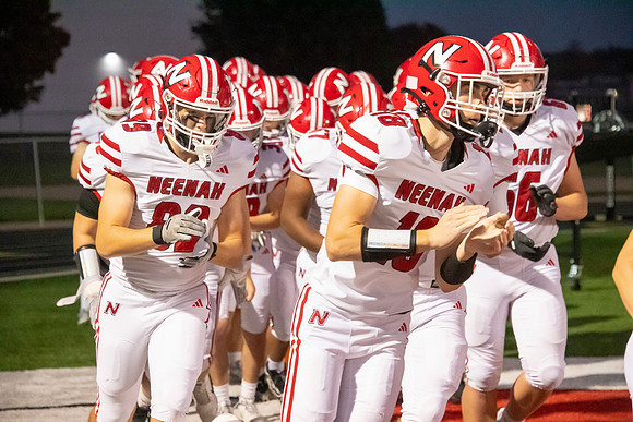Neenah vs Hortonville 0253