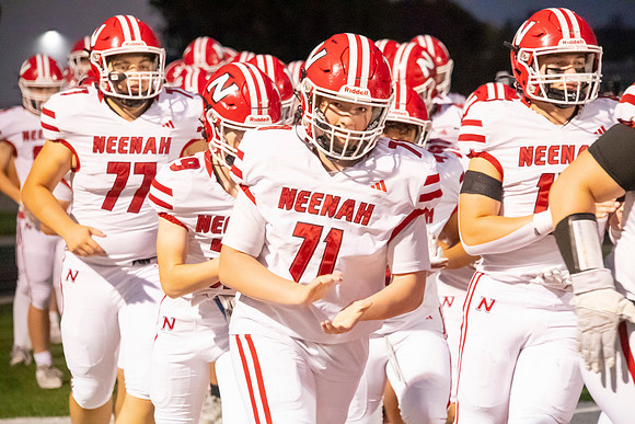 Neenah vs Hortonville 0259