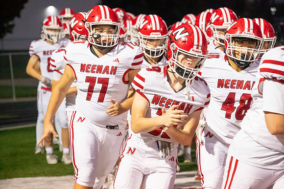 Neenah vs Hortonville 0260