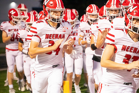Neenah vs Hortonville 0263