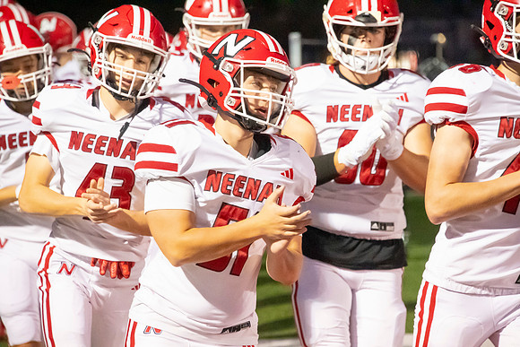 Neenah vs Hortonville 0266