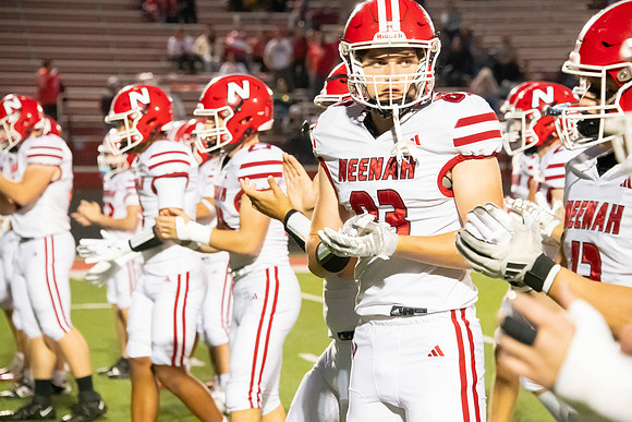 Neenah vs Hortonville 0282